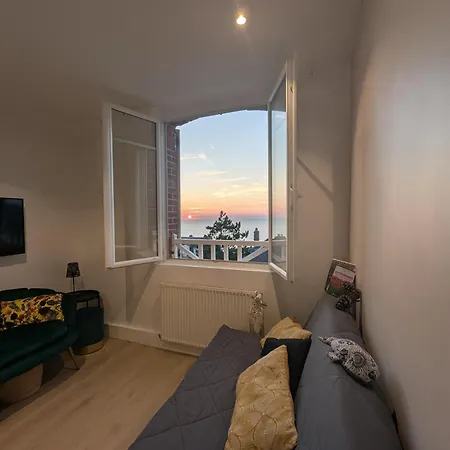 Vues Exotique, Au Pin Bleu Majorelle - 3 Etoiles Appartement