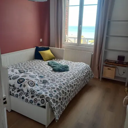 Vues Exotique, Au Pin Bleu Majorelle - 3 Etoiles דירה אולט